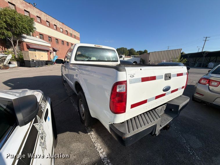 image for item FB8965 2008 Ford F250 Super Duty Ext. Cab pickup truck