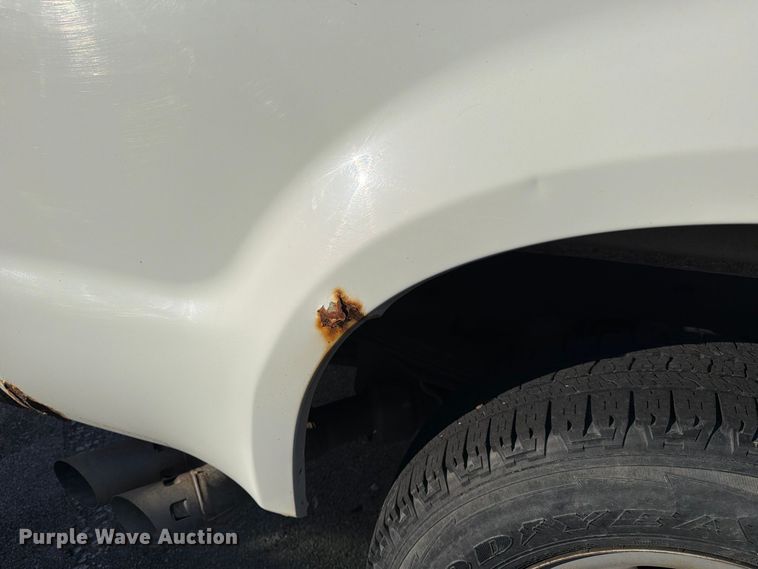 image for item FB8965 2008 Ford F250 Super Duty Ext. Cab pickup truck