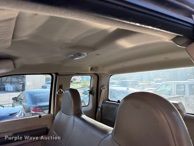 image for item FB8965 2008 Ford F250 Super Duty Ext. Cab pickup truck