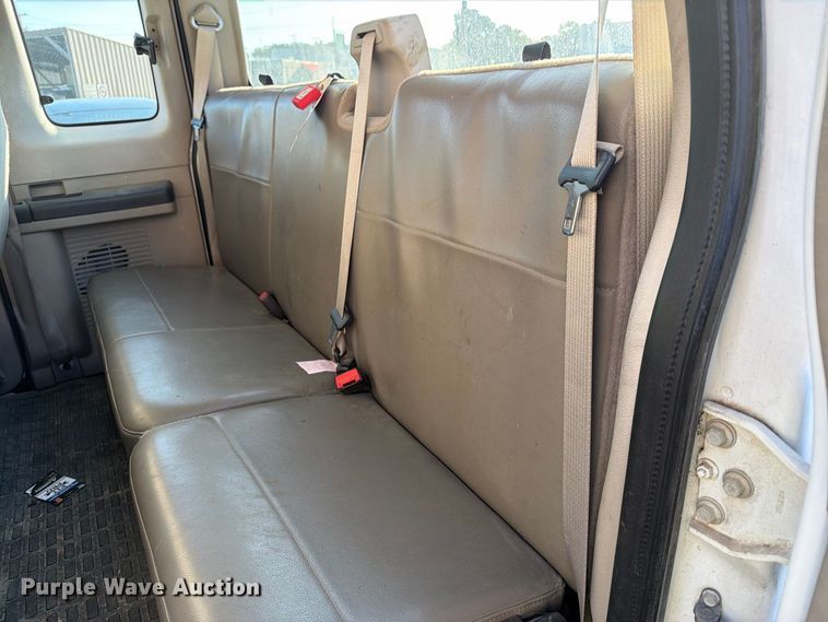 image for item FB8965 2008 Ford F250 Super Duty Ext. Cab pickup truck