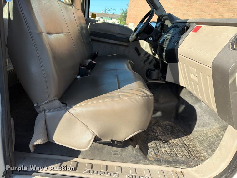 image for item FB8965 2008 Ford F250 Super Duty Ext. Cab pickup truck