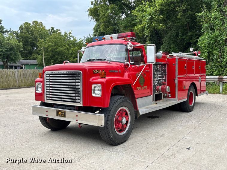 image for item FC1972 1977 International Harvester Loadstar 1700 pumper fire truck