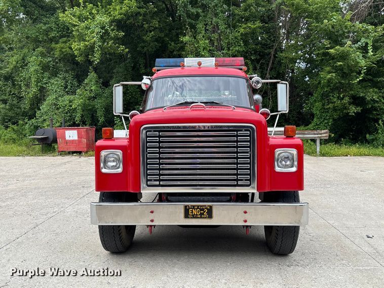 image for item FC1972 1977 International Harvester Loadstar 1700 pumper fire truck
