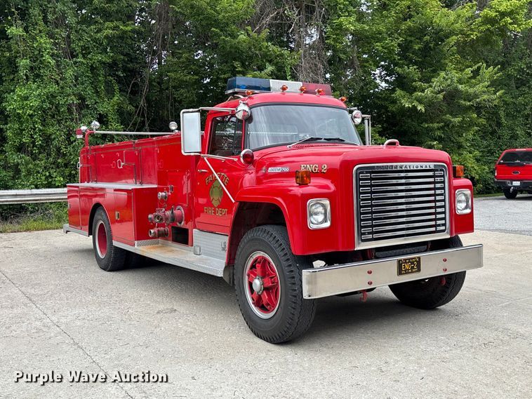 image for item FC1972 1977 International Harvester Loadstar 1700 pumper fire truck