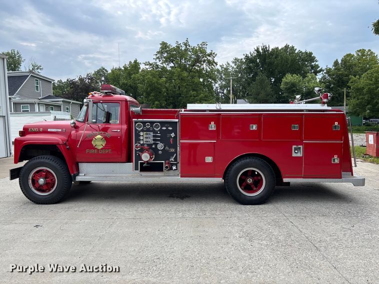 image for item FC1972 1977 International Harvester Loadstar 1700 pumper fire truck