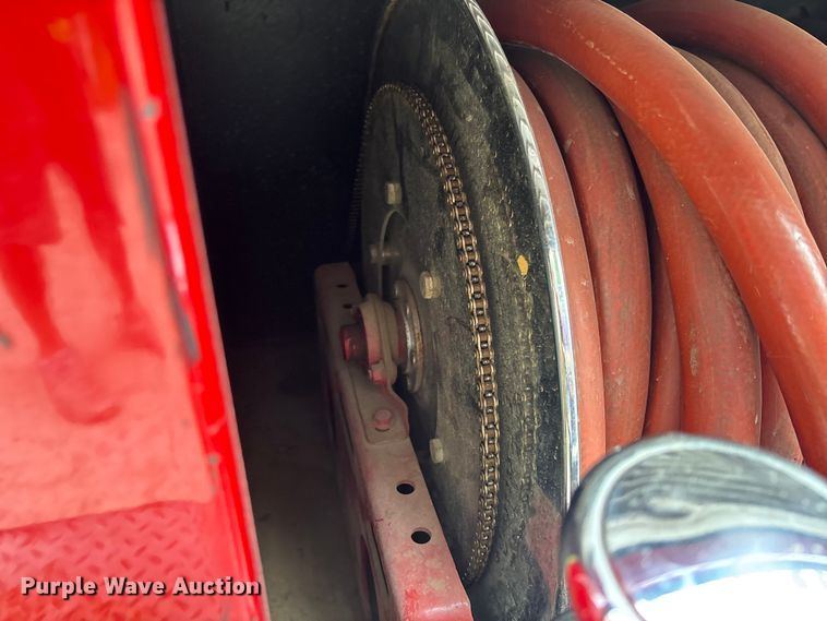 image for item FC1972 1977 International Harvester Loadstar 1700 pumper fire truck