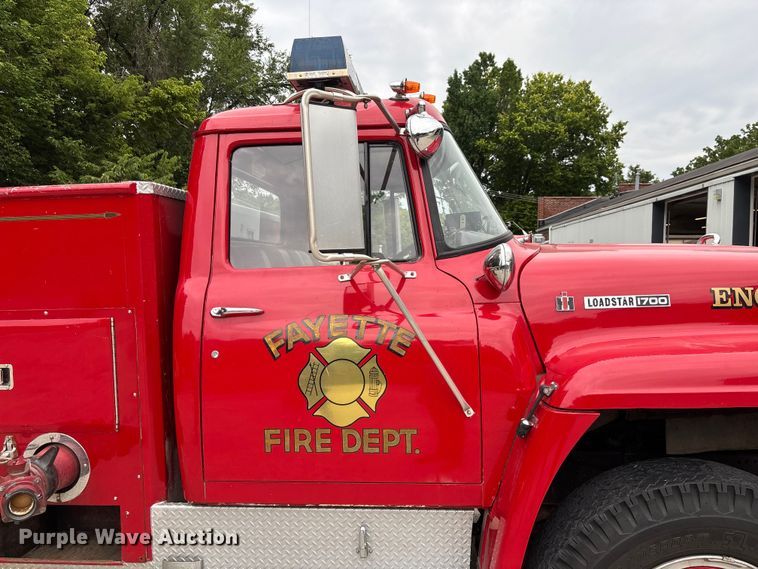 image for item FC1972 1977 International Harvester Loadstar 1700 pumper fire truck
