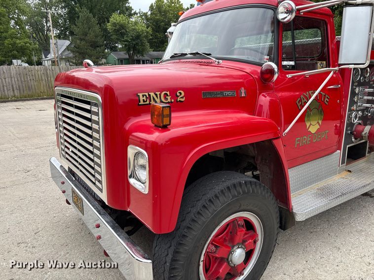 image for item FC1972 1977 International Harvester Loadstar 1700 pumper fire truck