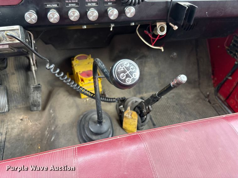 image for item FC1972 1977 International Harvester Loadstar 1700 pumper fire truck