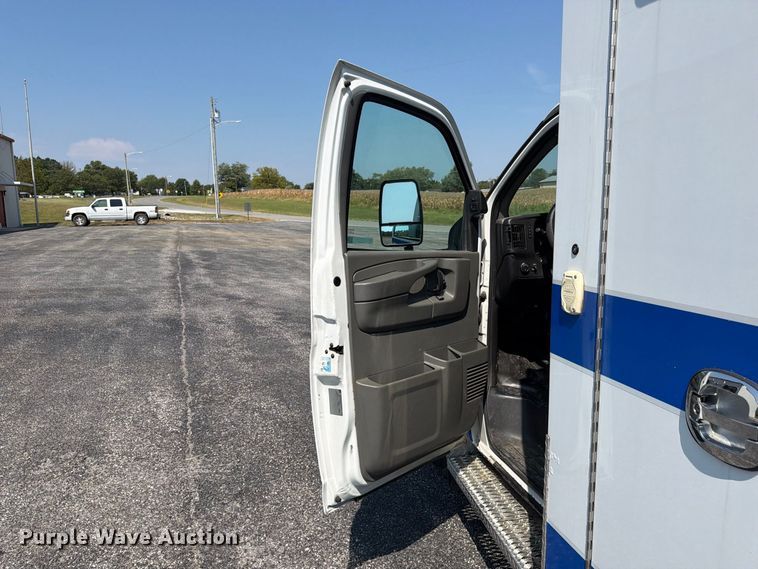 image for item FC3337 2012 Chevrolet Express G3500 ambulance