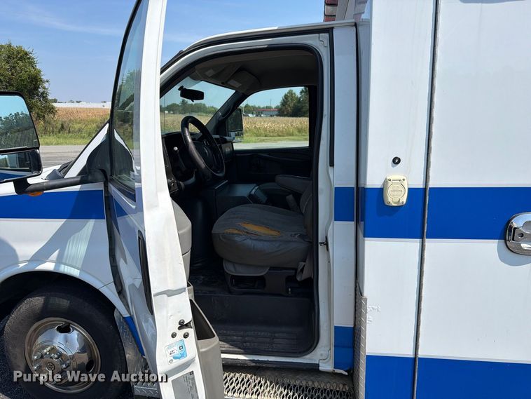 image for item FC3337 2012 Chevrolet Express G3500 ambulance