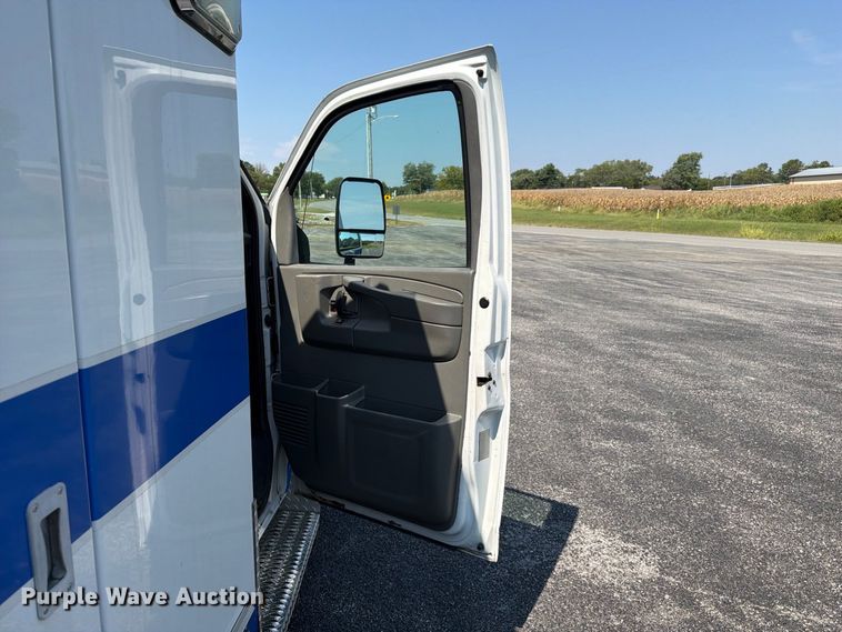 image for item FC3337 2012 Chevrolet Express G3500 ambulance