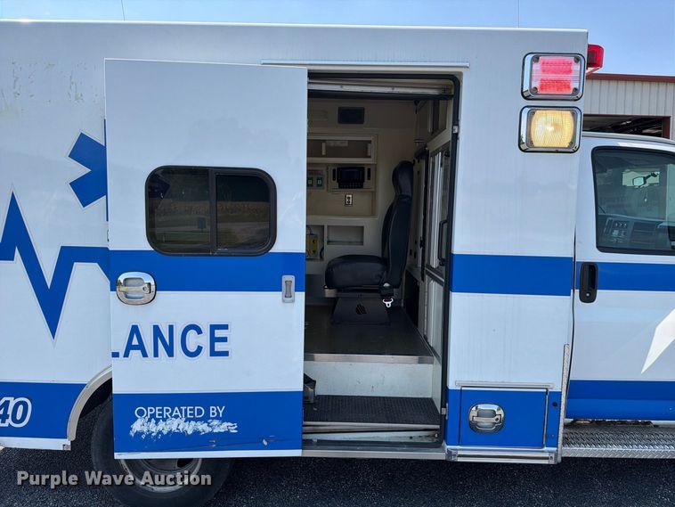 image for item FC3337 2012 Chevrolet Express G3500 ambulance