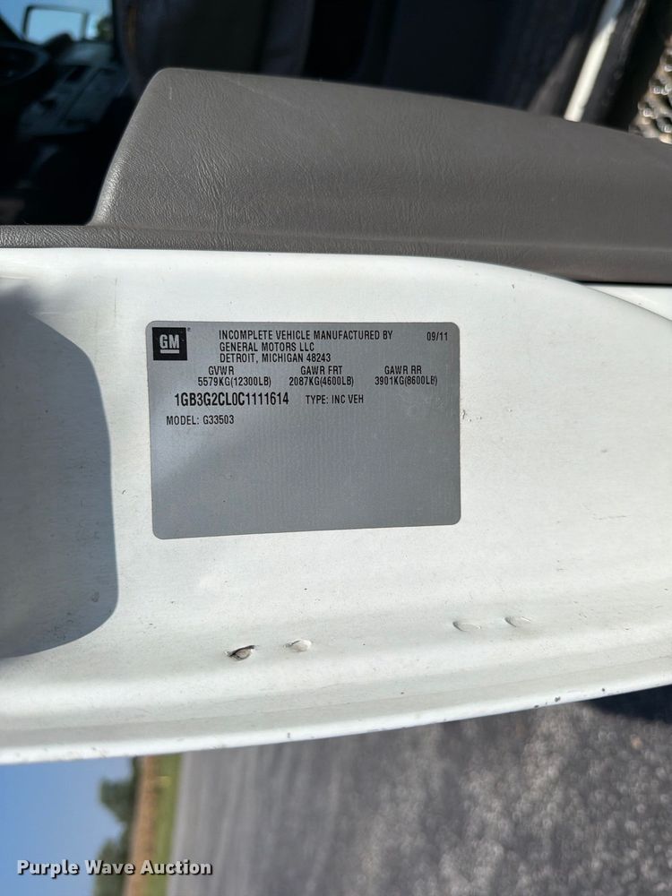 image for item FC3337 2012 Chevrolet Express G3500 ambulance