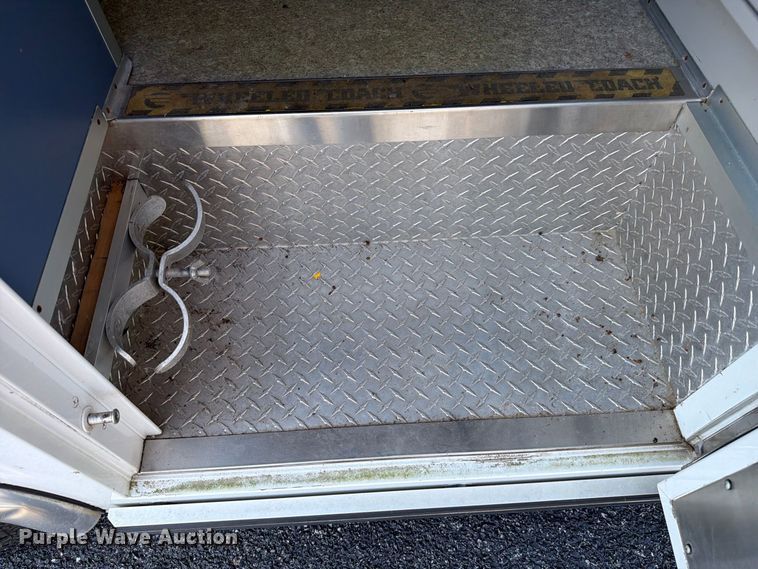 image for item FC3338 2008 Ford E-350 Super Duty ambulance