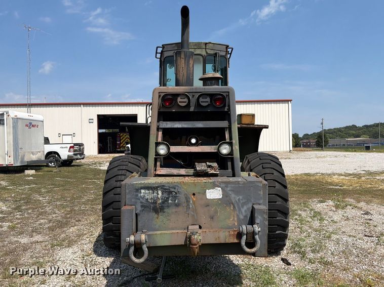 image for item FC3339 1984 Dresser Industries M10A wheel loader