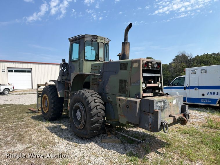 image for item FC3339 1984 Dresser Industries M10A wheel loader