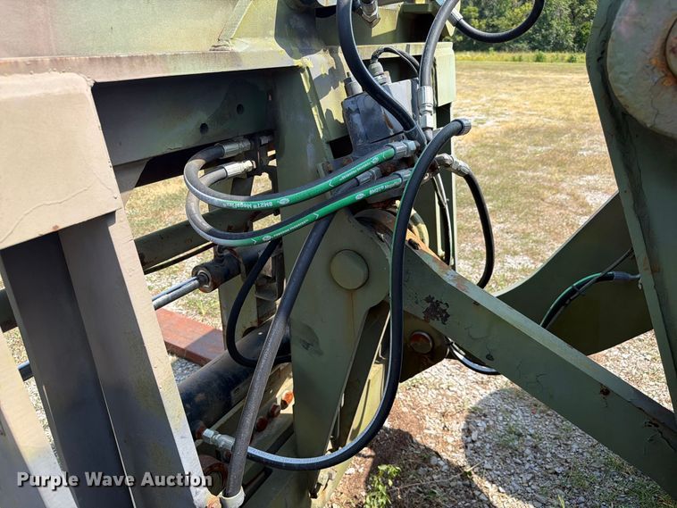 image for item FC3339 1984 Dresser Industries M10A wheel loader