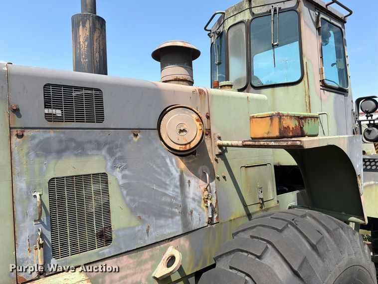 image for item FC3339 1984 Dresser Industries M10A wheel loader