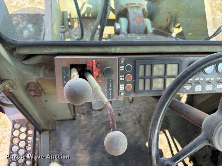 image for item FC3339 1984 Dresser Industries M10A wheel loader