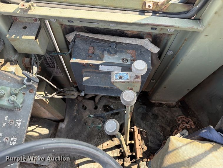 image for item FC3339 1984 Dresser Industries M10A wheel loader