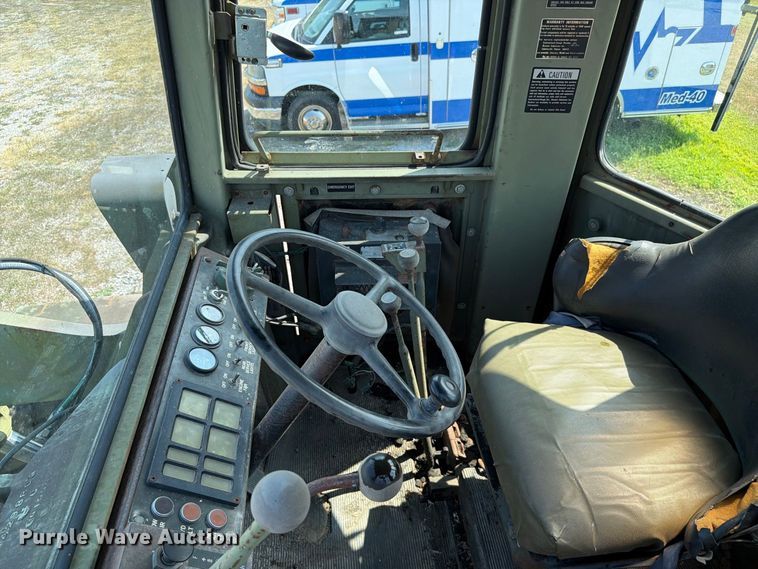 image for item FC3339 1984 Dresser Industries M10A wheel loader