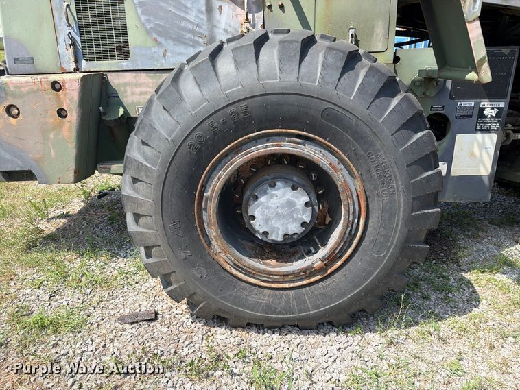 image for item FC3339 1984 Dresser Industries M10A wheel loader