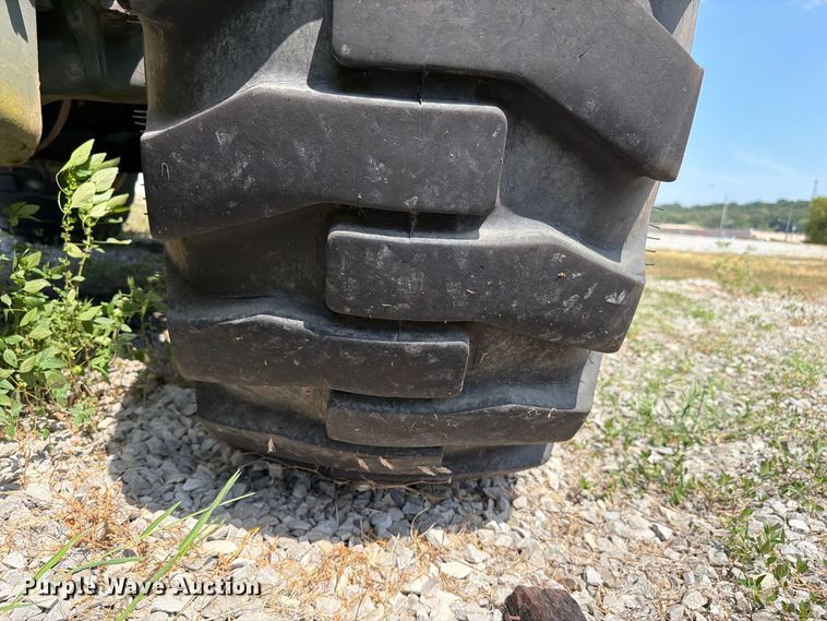 image for item FC3339 1984 Dresser Industries M10A wheel loader