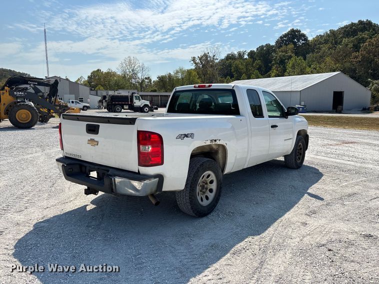 image for item FG0644 2009 Chevrolet Silverado 1500 Ext. Cab pickup truck