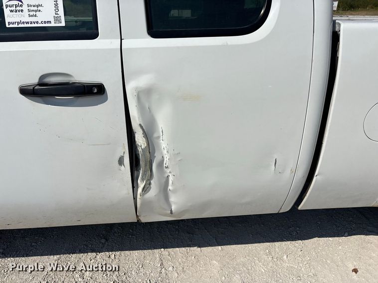 image for item FG0644 2009 Chevrolet Silverado 1500 Ext. Cab pickup truck
