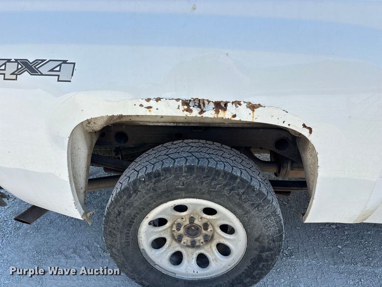 image for item FG0644 2009 Chevrolet Silverado 1500 Ext. Cab pickup truck