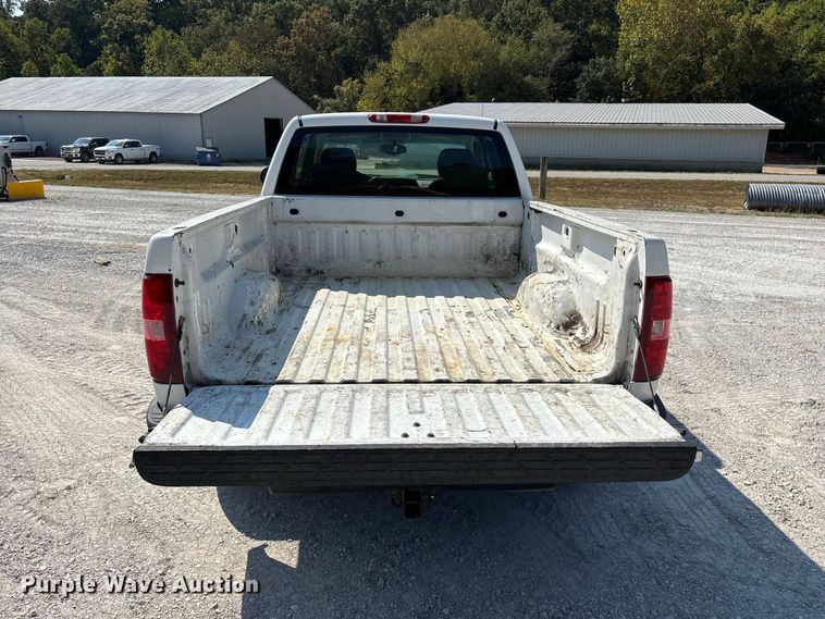 image for item FG0644 2009 Chevrolet Silverado 1500 Ext. Cab pickup truck