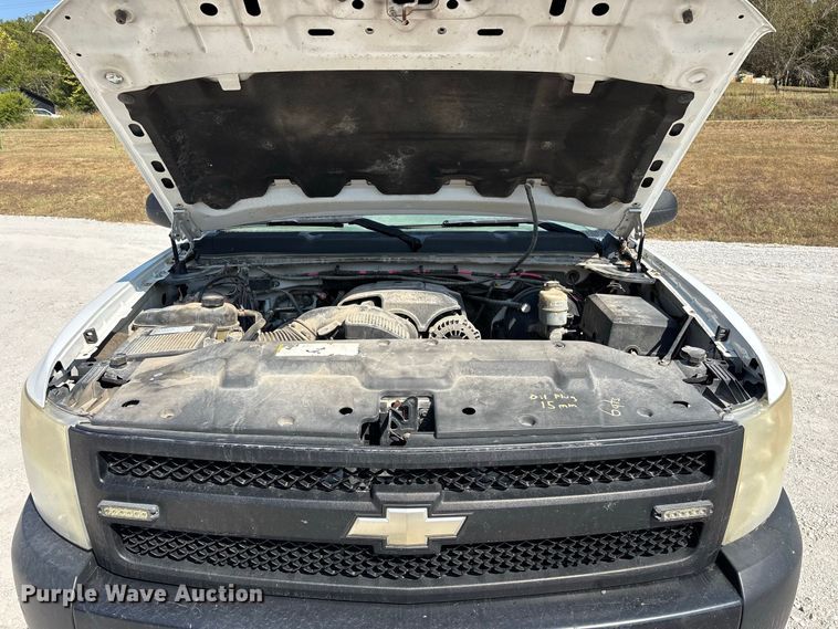 image for item FG0644 2009 Chevrolet Silverado 1500 Ext. Cab pickup truck