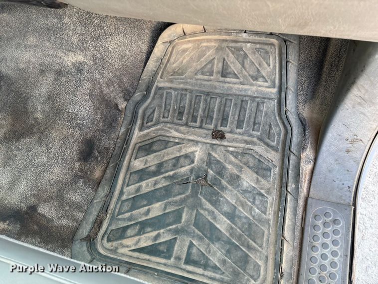 image for item FG0645 2005 Ford F250 Super Duty pickup truck
