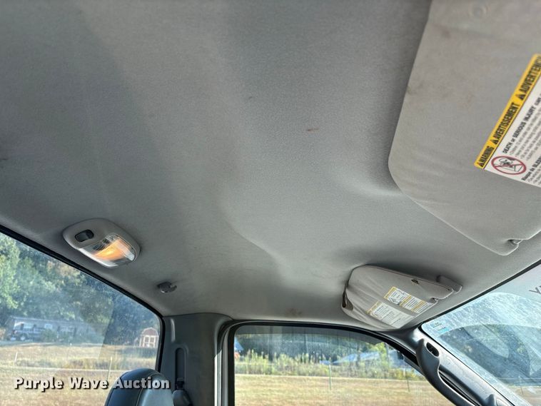 image for item FG0645 2005 Ford F250 Super Duty pickup truck
