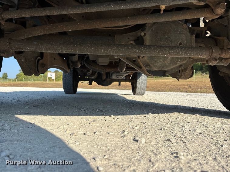 image for item FG0645 2005 Ford F250 Super Duty pickup truck