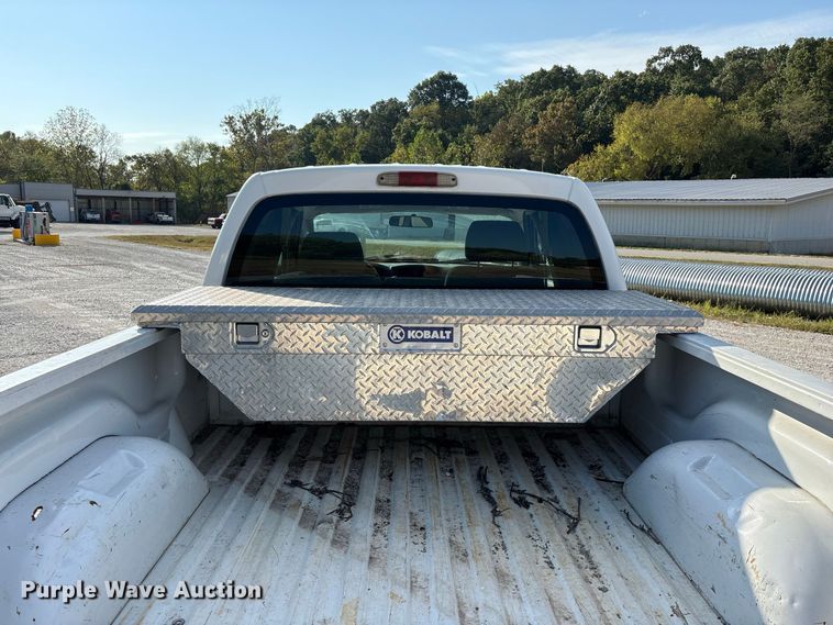 image for item FG0646 2005 Dodge Dakota Ext. Cab pickup truck
