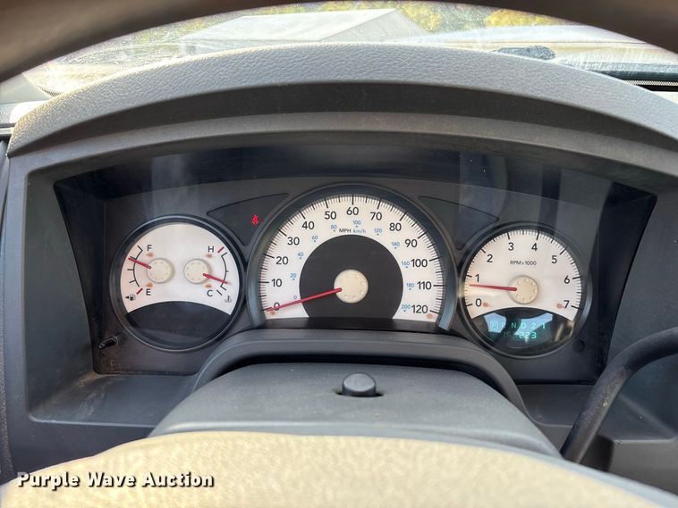 image for item FG0646 2005 Dodge Dakota Ext. Cab pickup truck