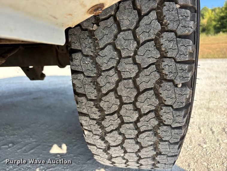 image for item FG0646 2005 Dodge Dakota Ext. Cab pickup truck