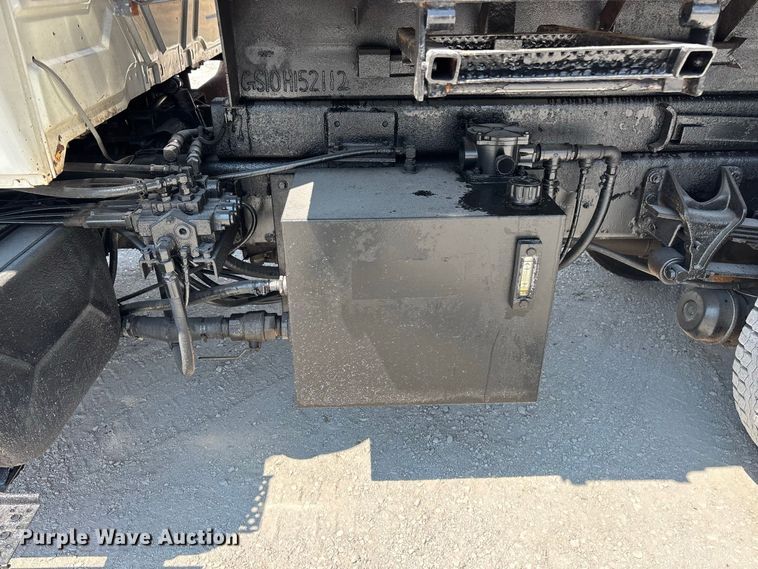 image for item FG0647 2006 International 7300 dump truck