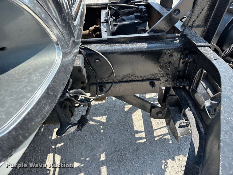 image for item FG0647 2006 International 7300 dump truck