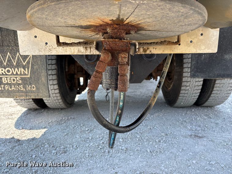 image for item FG0647 2006 International 7300 dump truck
