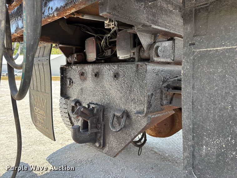 image for item FG0647 2006 International 7300 dump truck