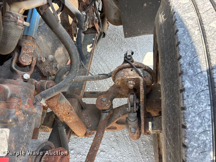 image for item FG0647 2006 International 7300 dump truck