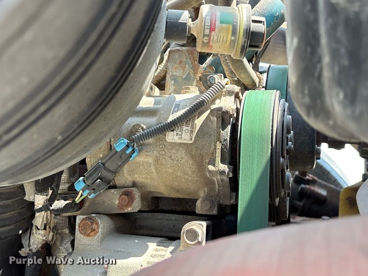 image for item FG0647 2006 International 7300 dump truck