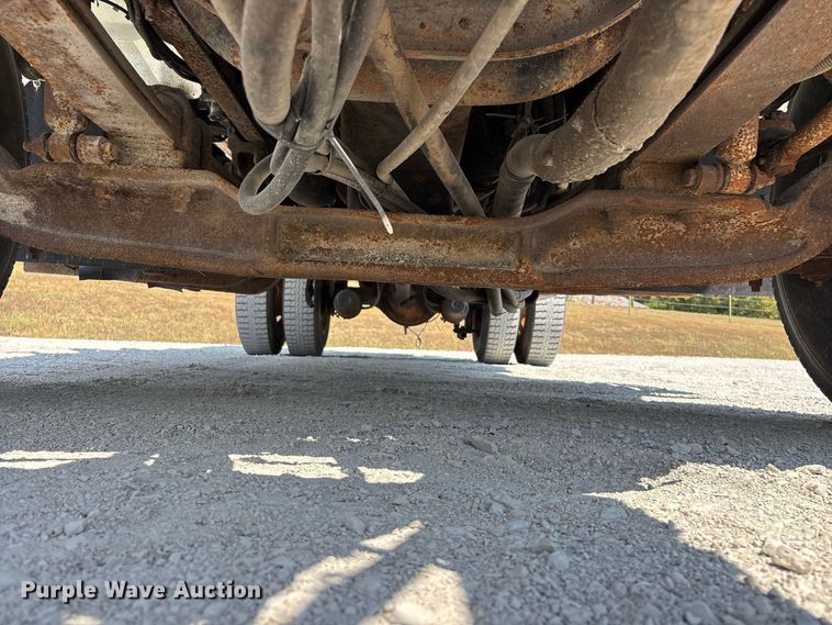 image for item FG0647 2006 International 7300 dump truck