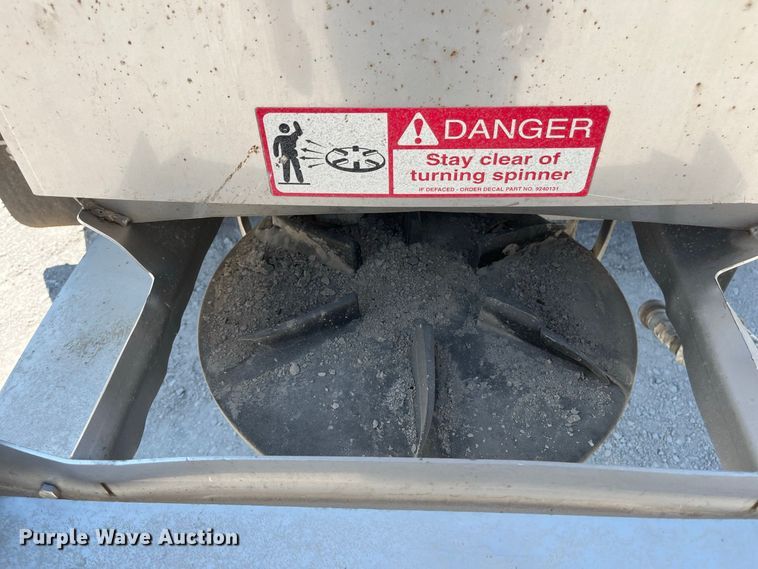 image for item FG0648 2005 International 7300 dump truck