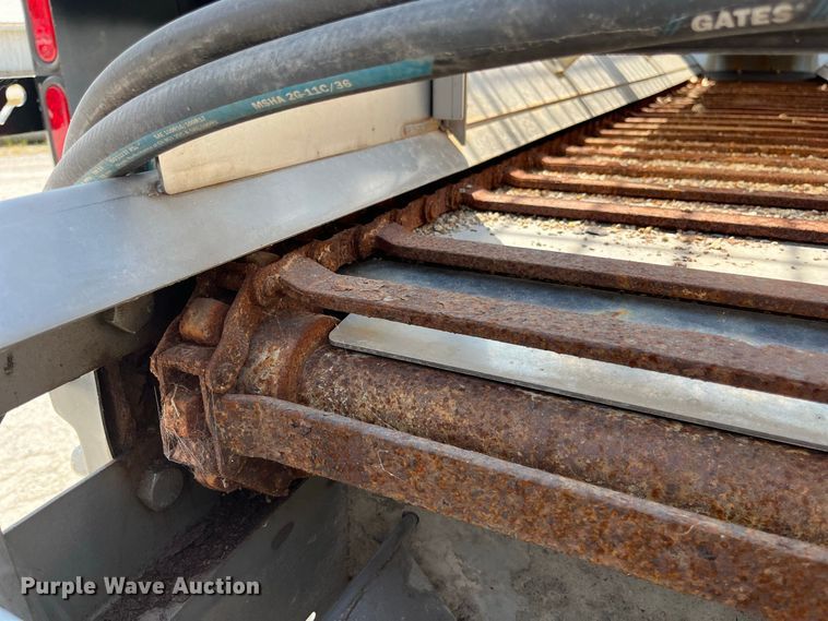 image for item FG0648 2005 International 7300 dump truck