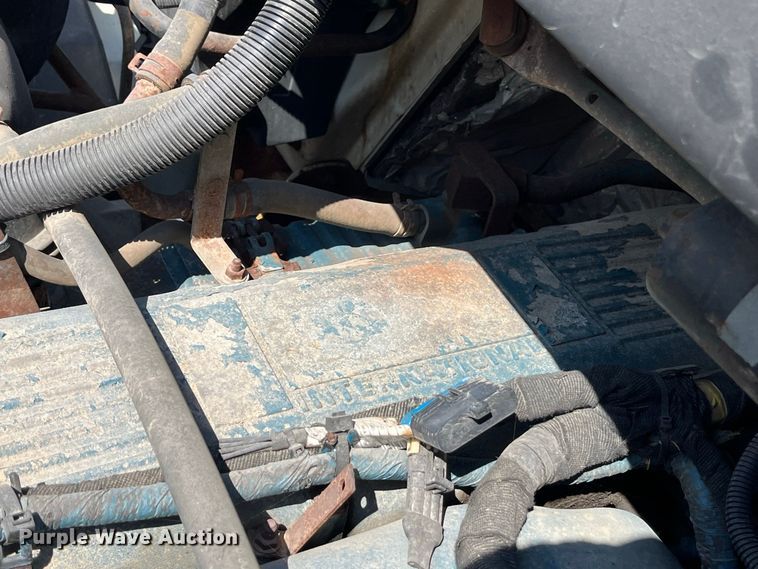 image for item FG0648 2005 International 7300 dump truck