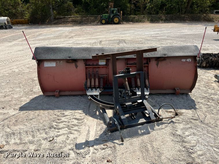 image for item FG0648 2005 International 7300 dump truck